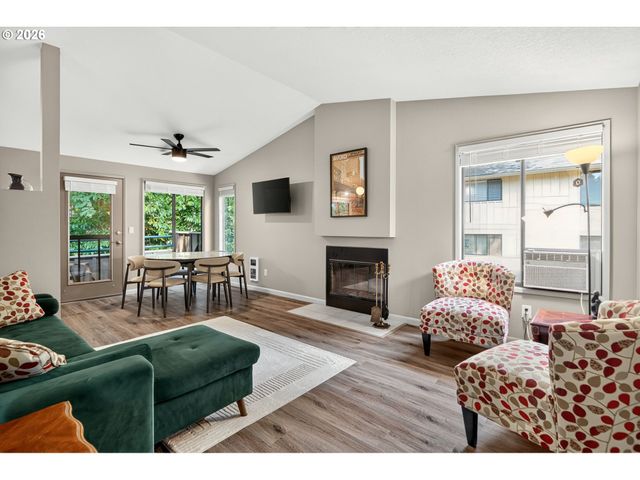 7189 Sw CHILDS Rd, Lake Oswego, OR 97035