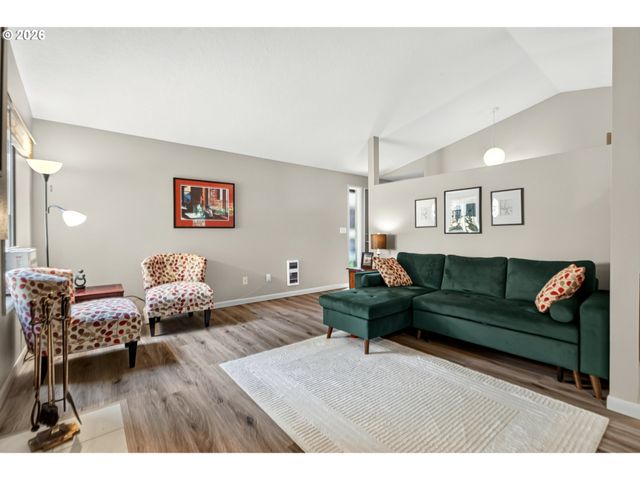 7189 Sw CHILDS Rd, Lake Oswego, OR 97035