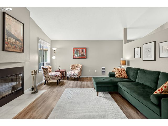 7189 Sw CHILDS Rd, Lake Oswego, OR 97035