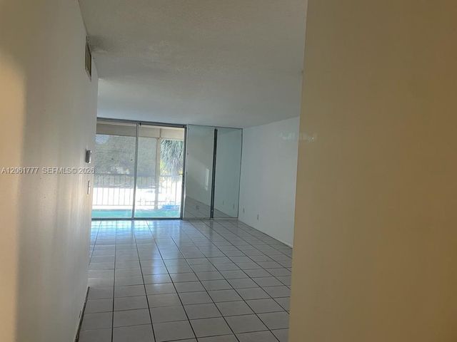 2017 NW 46th Avenue A202, Lauderhill, FL 33313