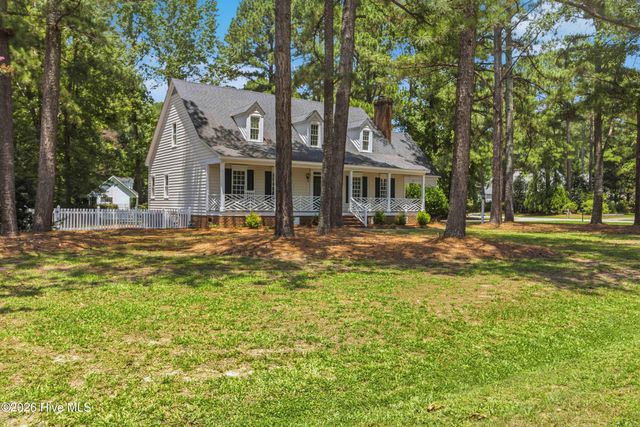 4926 Country Club Drive N, Wilson, NC 27896