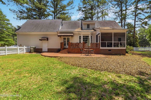 4926 Country Club Drive N, Wilson, NC 27896