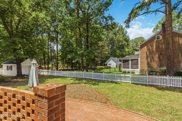 4926 Country Club Drive N, Wilson, NC 27896