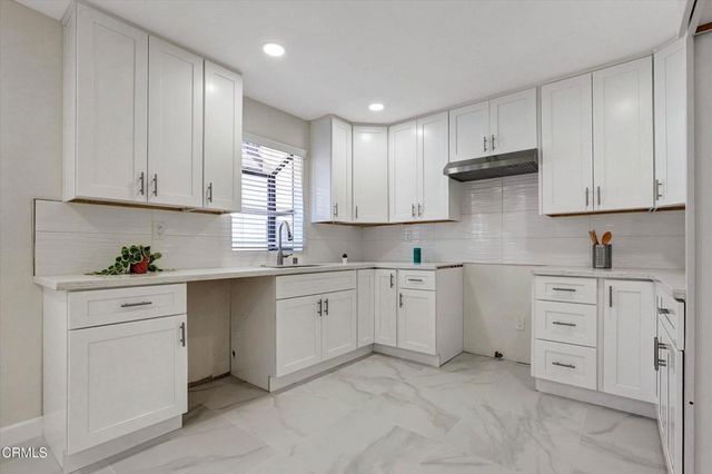 21209 Lassen Street 4, Los Angeles, CA 91311