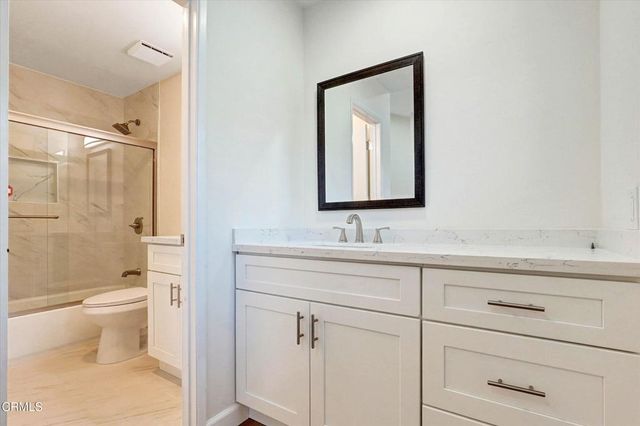 21209 Lassen Street 4, Los Angeles, CA 91311