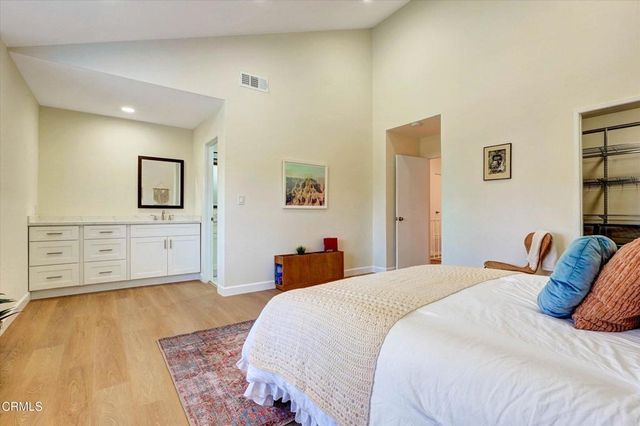 21209 Lassen Street 4, Los Angeles, CA 91311