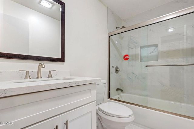 21209 Lassen Street 4, Los Angeles, CA 91311