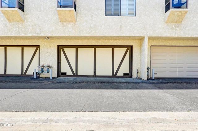 21209 Lassen Street 4, Los Angeles, CA 91311