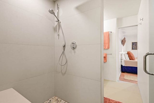 9 S Camino Don Carlos, Santa Fe, NM 87506