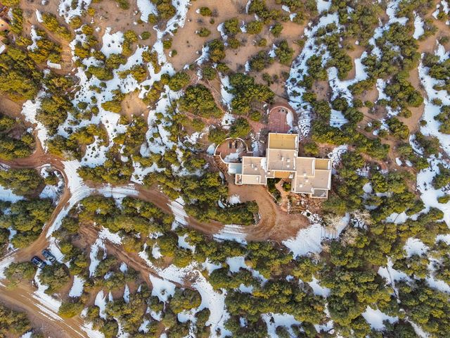 9 S Camino Don Carlos, Santa Fe, NM 87506