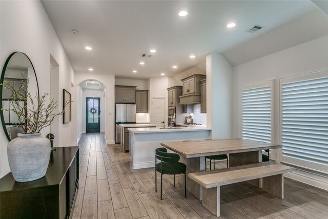 8729 Navidad Falls Drive, Mckinney, TX 75071