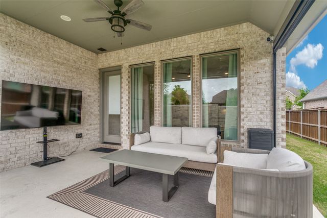 8729 Navidad Falls Drive, Mckinney, TX 75071