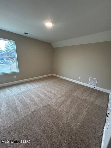 7156 Hickory Grove Road, Walls, MS 38680