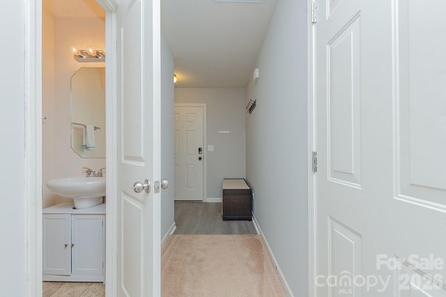 501 Caden Village Circle, Lexington, NC 27295