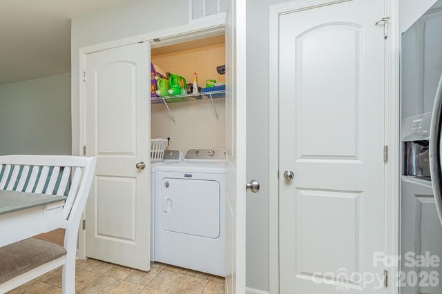 501 Caden Village Circle, Lexington, NC 27295