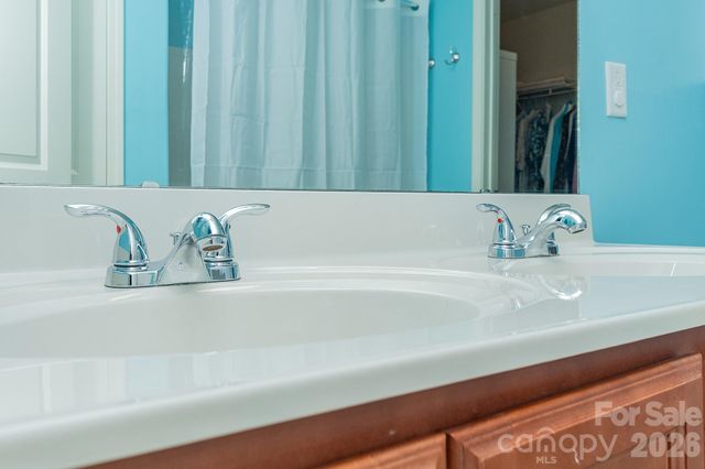 501 Caden Village Circle, Lexington, NC 27295
