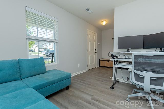 501 Caden Village Circle, Lexington, NC 27295
