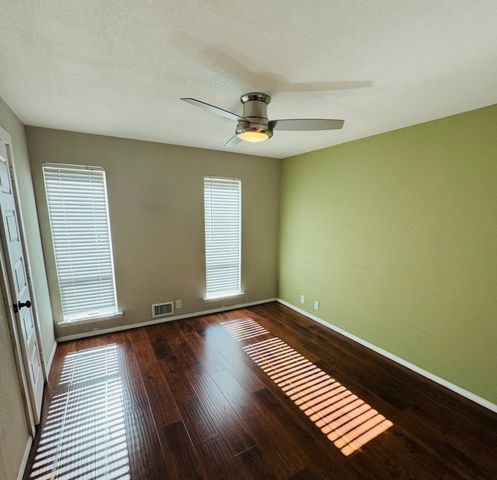 2615 Gladiolus Lane, Dallas, TX 75233