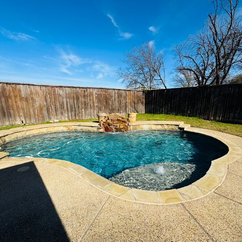 2615 Gladiolus Lane, Dallas, TX 75233