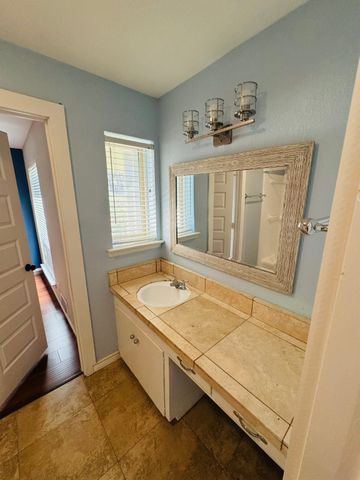 2615 Gladiolus Lane, Dallas, TX 75233