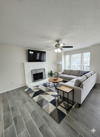 10047 Emerald Creek Drive, Houston, TX 77070