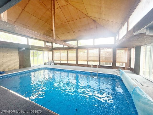 400 Fryar Drive, Sallisaw, OK 74955