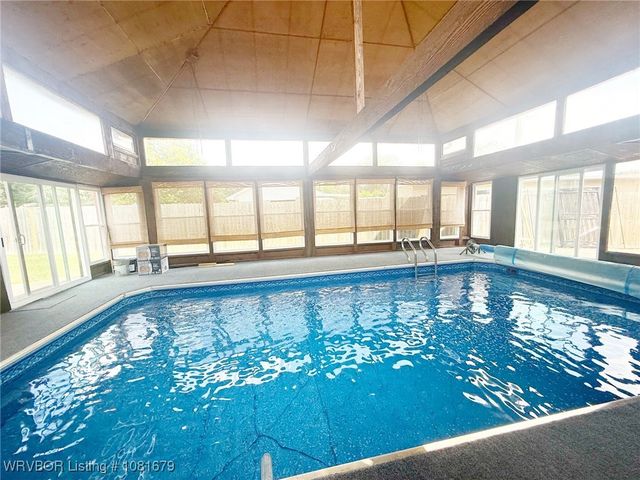 400 Fryar Drive, Sallisaw, OK 74955