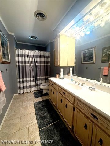 400 Fryar Drive, Sallisaw, OK 74955