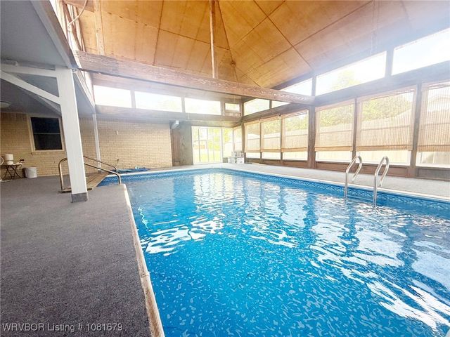 400 Fryar Drive, Sallisaw, OK 74955