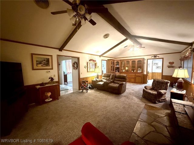 400 Fryar Drive, Sallisaw, OK 74955