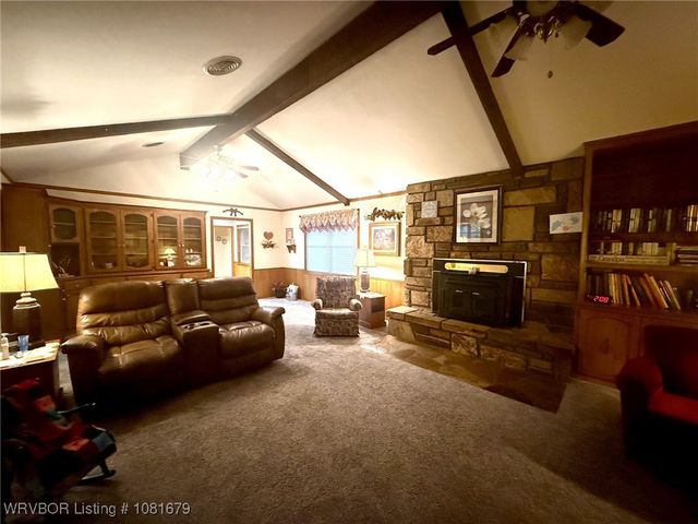 400 Fryar Drive, Sallisaw, OK 74955