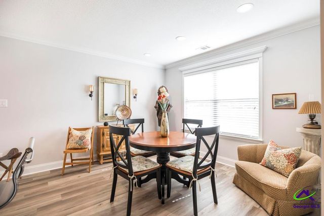 420 Lamplight Dr, Byron, GA 31008