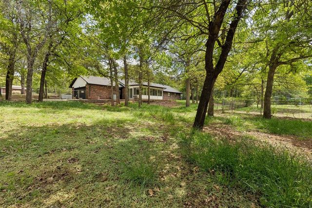 10331 Black Oaks Drive, Oklahoma City, OK 73165
