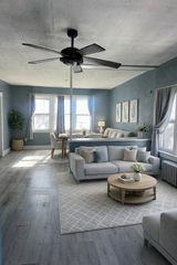 154 W 118th Street 2, Chicago, IL 60628