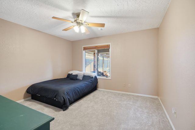 1102 Poplar Street, Levelland, TX 79336