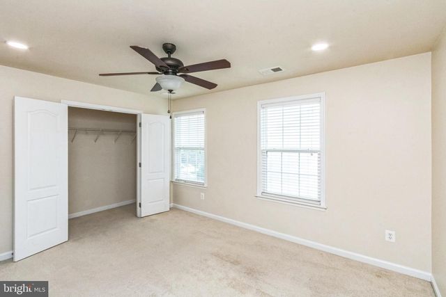 3077 CHINKAPIN OAK LN, Woodbridge, VA 22191