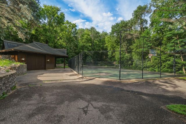 8044 131st Street W, Apple Valley, MN 55124