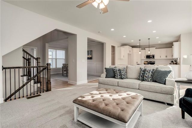 28501 W 161st Terrace, Gardner, KS 66030