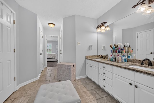 8903 PATTY HILL CV, Bartlett, TN 38133