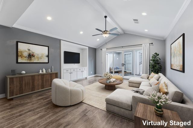 9410 Fairdale Lane, Houston, TX 77063