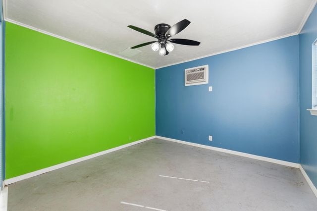 9410 Fairdale Lane, Houston, TX 77063