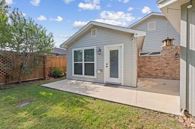 9410 Fairdale Lane, Houston, TX 77063