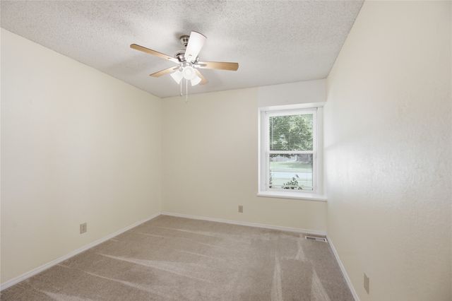 2228 W Natchez Street, Broken Arrow, OK 74011