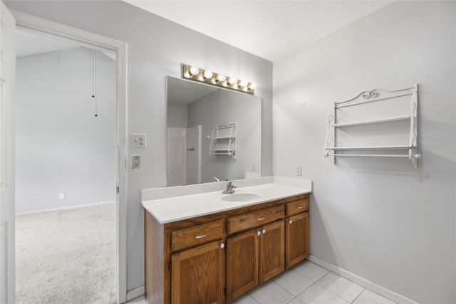 2228 W Natchez Street, Broken Arrow, OK 74011