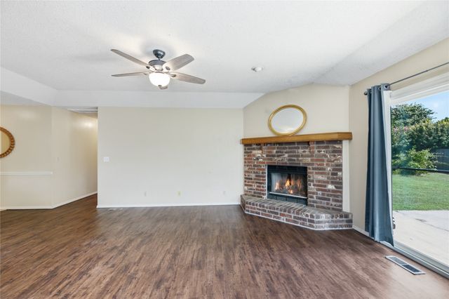 2228 W Natchez Street, Broken Arrow, OK 74011