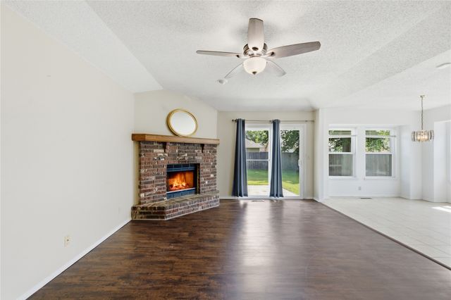 2228 W Natchez Street, Broken Arrow, OK 74011