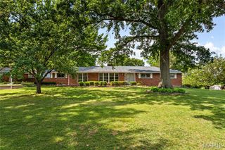 41 Harneywold Drive, Ferguson, MO 63136