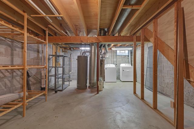 927 Annagladys Drive, W3, Columbus, OH 43085