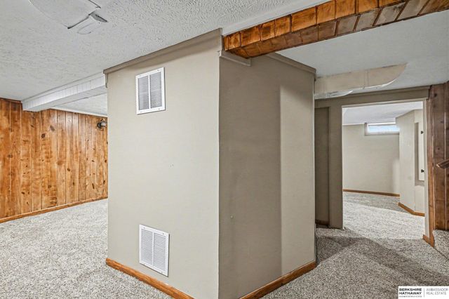 3910 M Street, Omaha, NE 68107