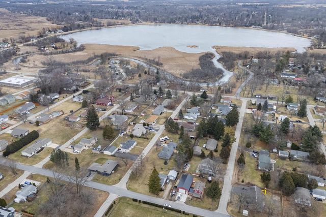 N1340 Cedar ROAD, Genoa City, WI 53128